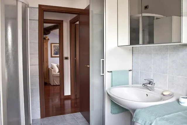 Apartment Appartamento Relax Lago Di Como Bellano Italy